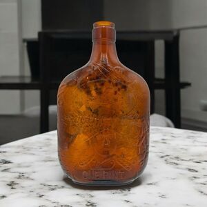 Vintage Amber Brown Bottle Embossed John Paul Jones 1 Pint Whiskey Flask 7.5”